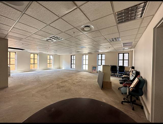 454M² OFFICE TO LET IN ROSEBANK